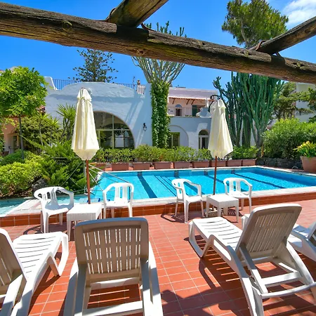 Hotel Pineta 3*
