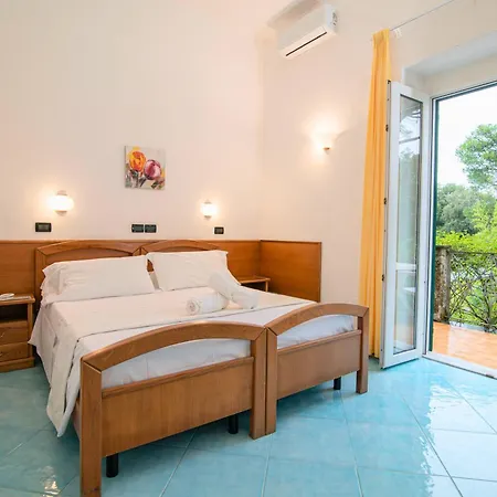 Pineta 3* Ischia