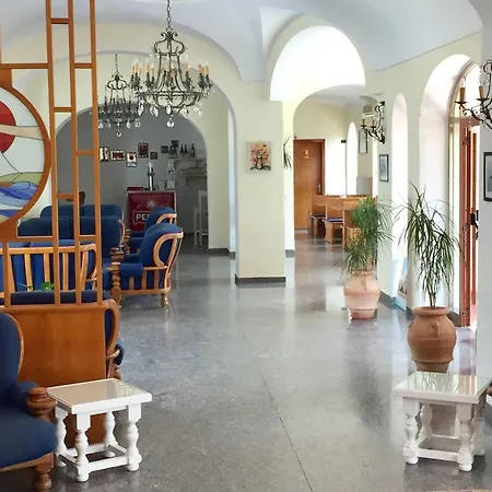 Hotell Pineta 3*