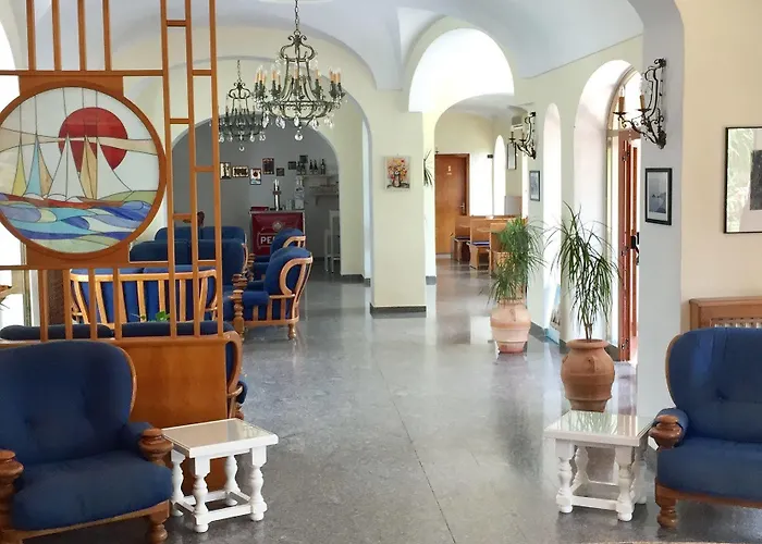 Hotel Pineta 3*