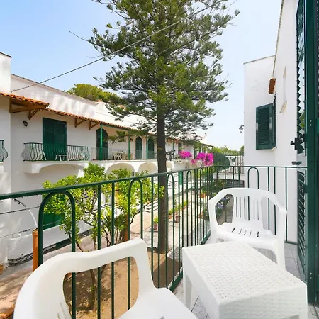 Hotel Pineta Isquia